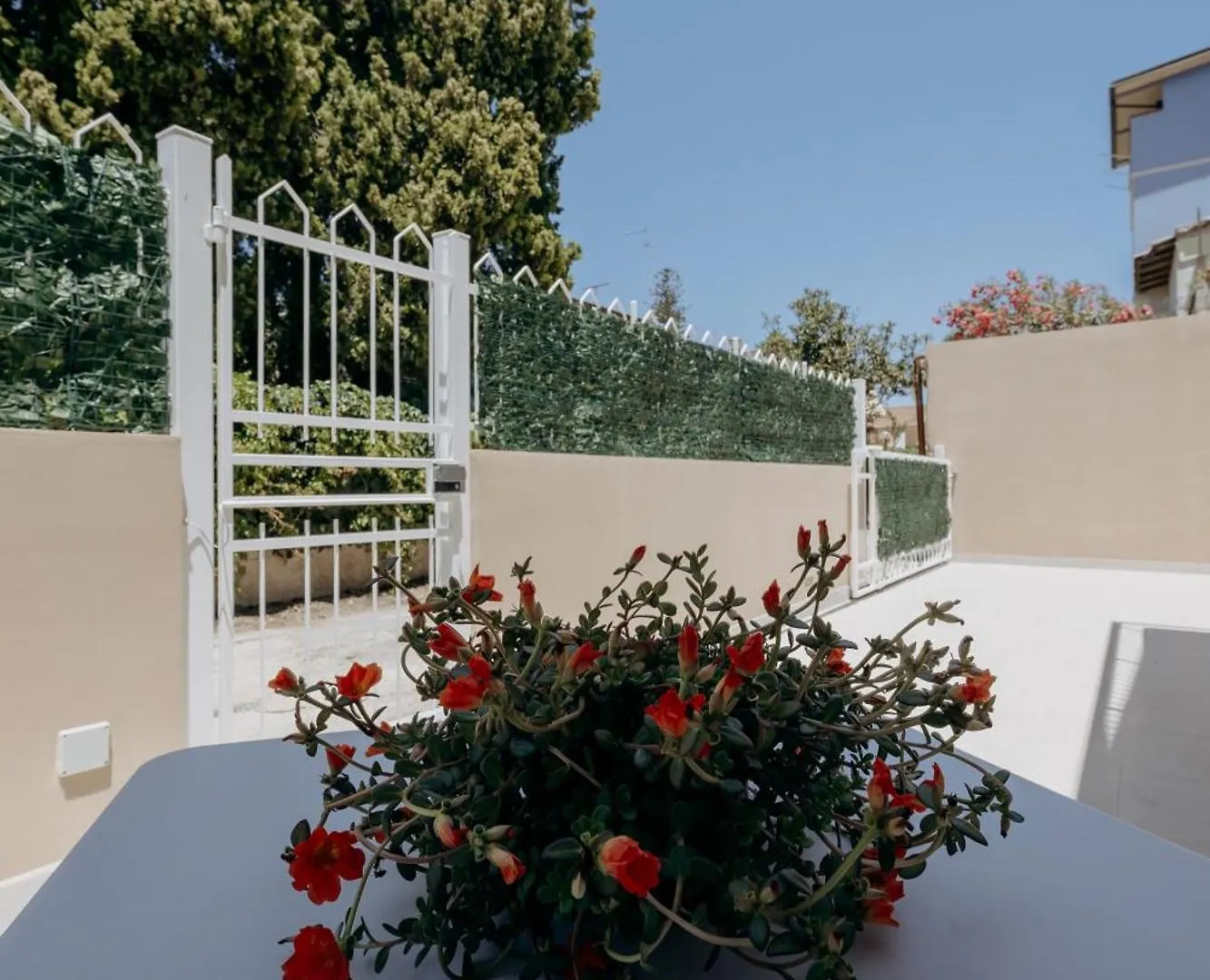Casa Zefiro Fontane Bianche Villa Nyaraló