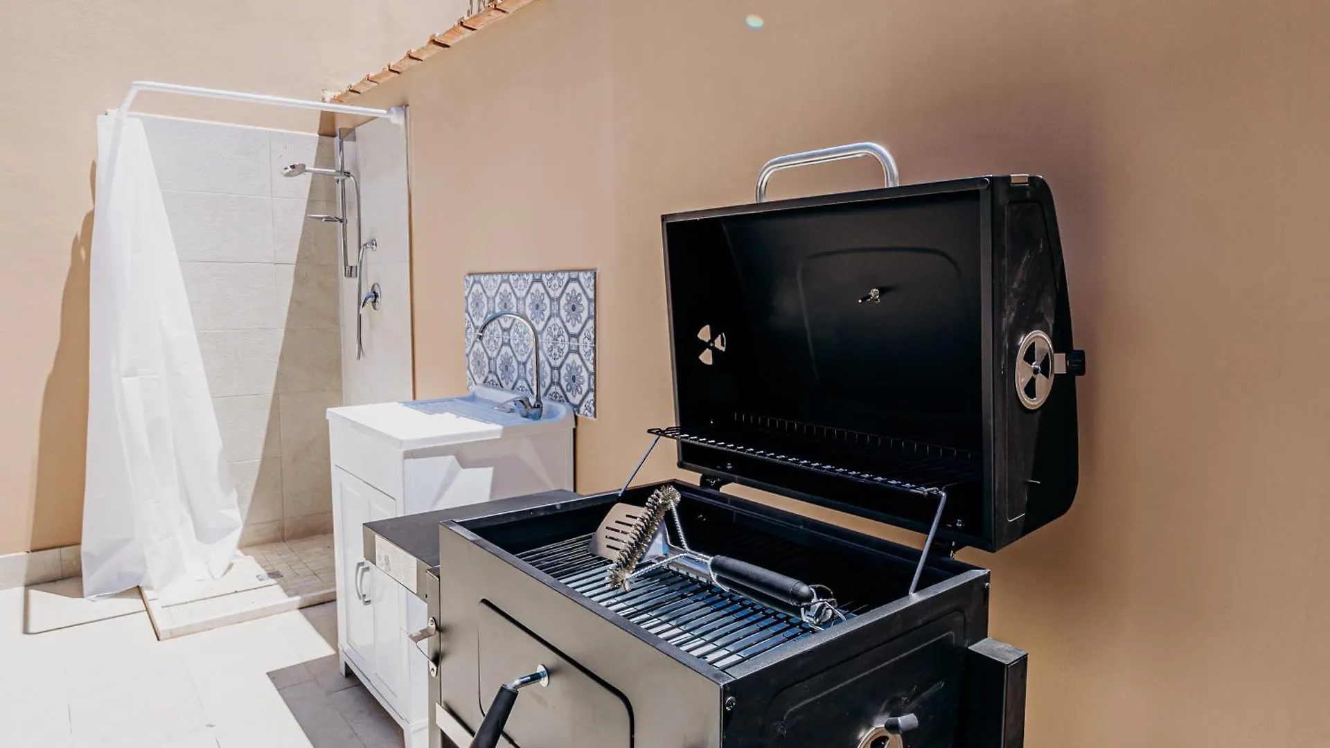 Casa Zefiro Fontane Bianche Villa Nyaraló