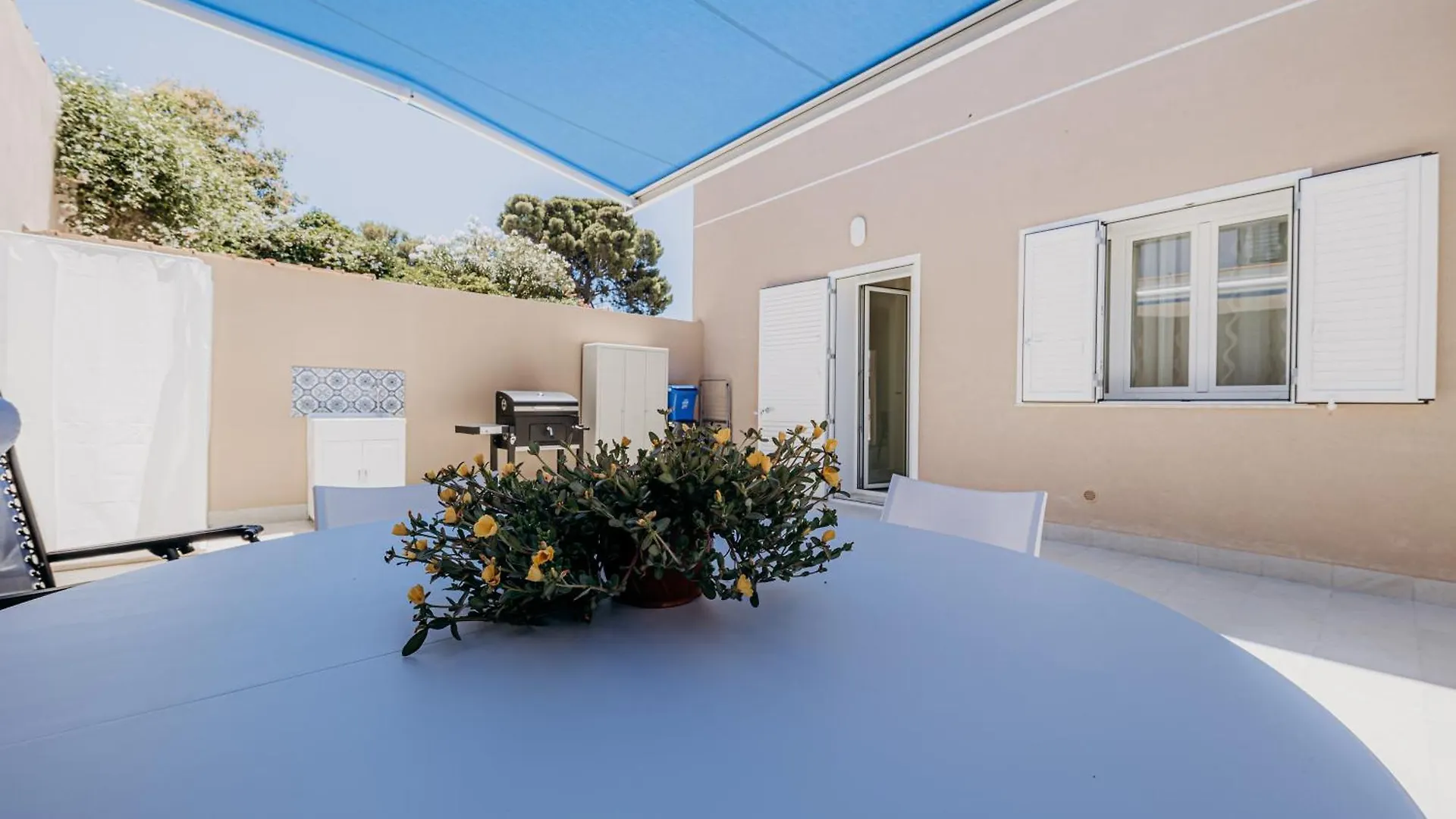 Casa Zefiro Fontane Bianche Villa Nyaraló